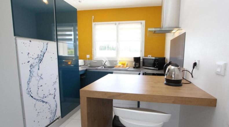Les Gites Des Noyerettes Besayes Exterior photo